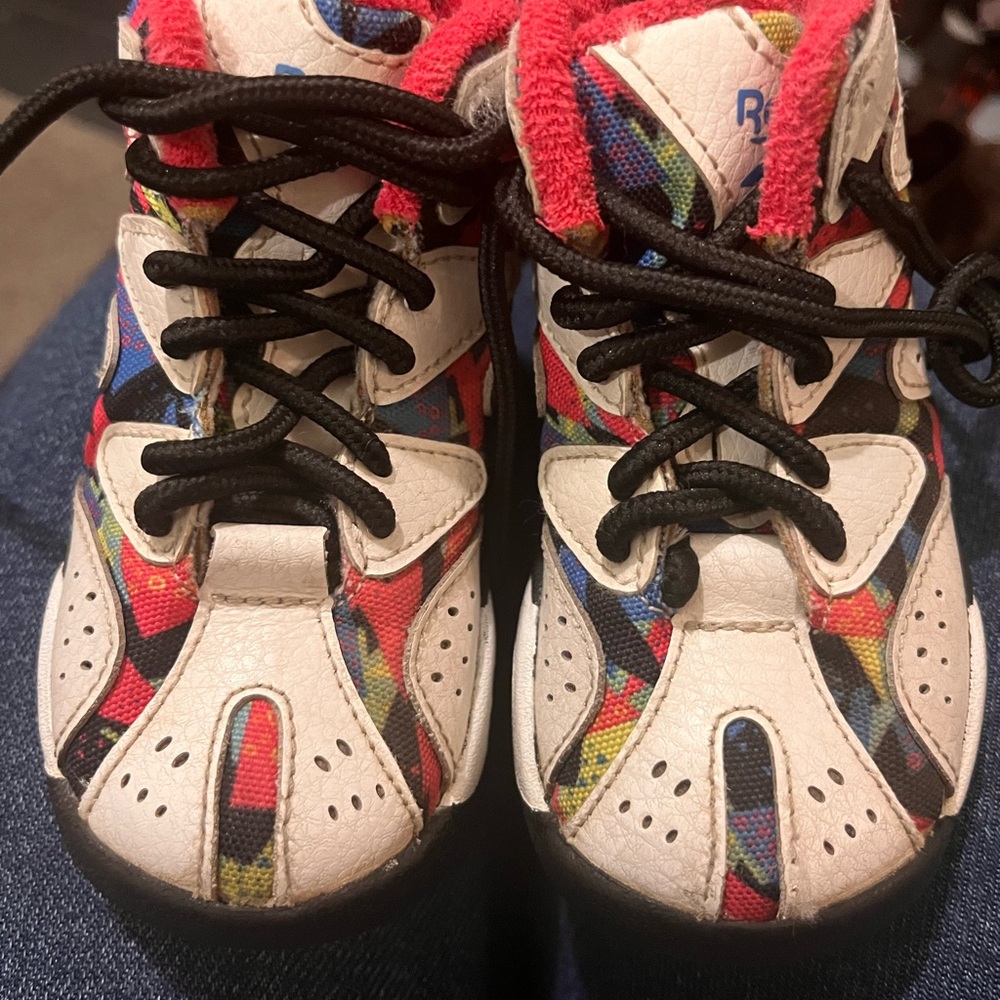 Vintage Reebok Kids Sneakers - Multicolor and White